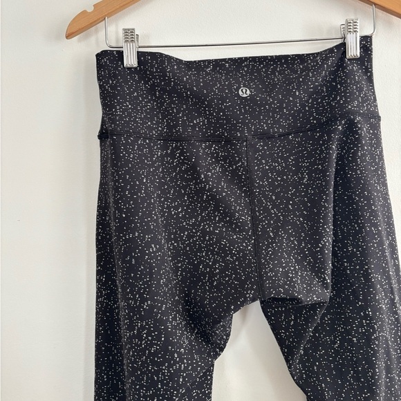 Lululemon Wunder Under High-Rise Tight 25" in Magnetized Jacquard Black White - Picture 4 of 10